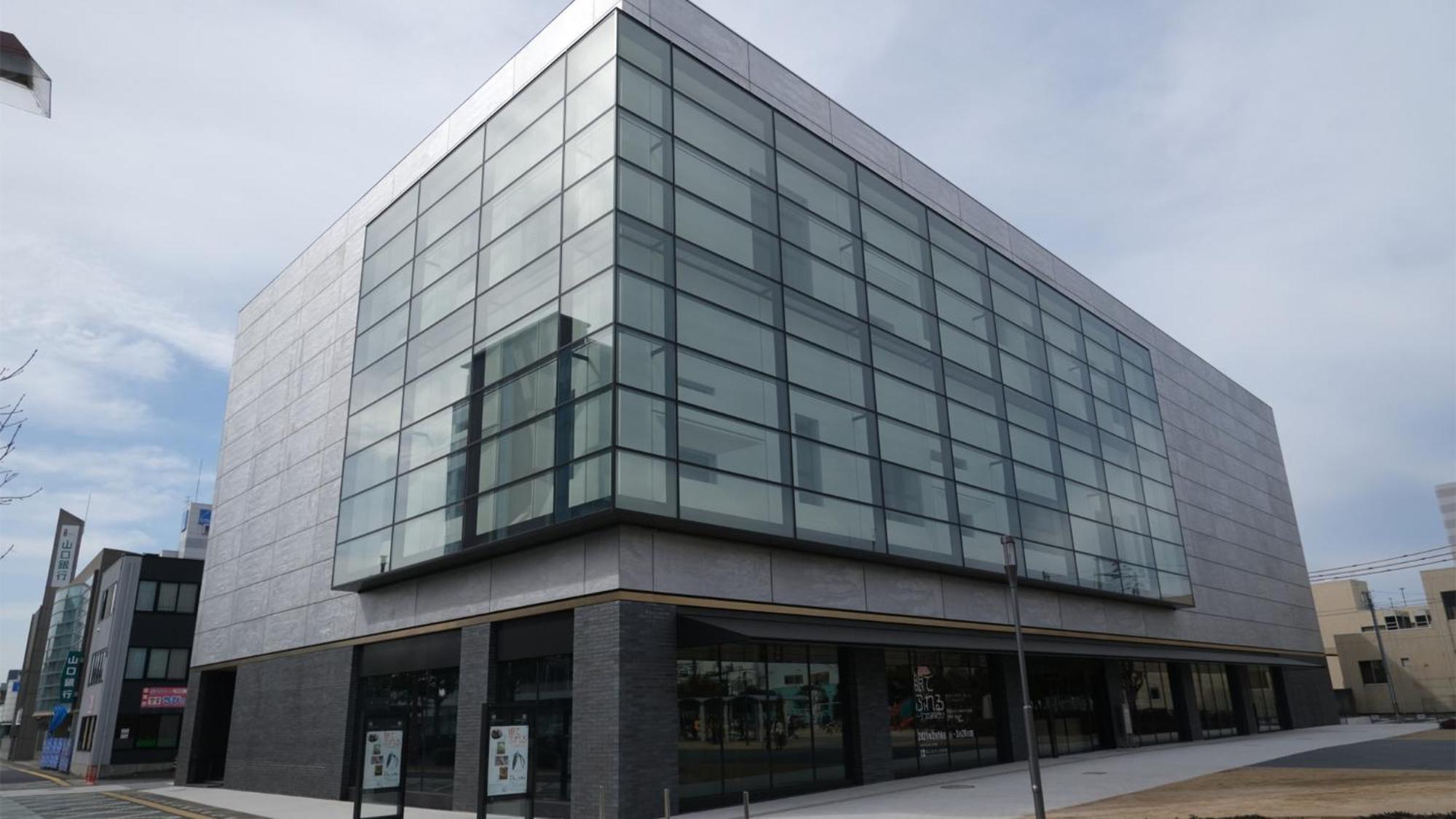 Toyoko Inn Higashi-Hiroshima Saijo Ekimae Exteriör bild